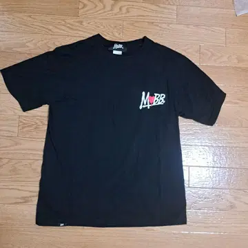 MoBB 블랙 T셔츠 M 하트 디자인