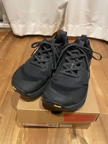 Altra 론피크 9+ 26cm 블랙
