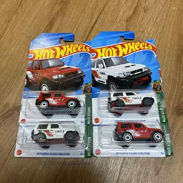 Mitsubishi Pajero Evolution 4대 세트
