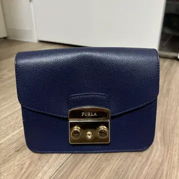 [ 새상품급 ] FURLA 네이비 가죽 숄더백