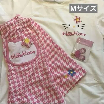 새상품 택 포함 카오하나 키티 돈키 파자마 키링 포함 셋업