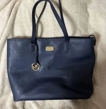 Michael Kors 네이비 토트백 비즈니스