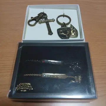 기숙학교의 줄리엣 월렛 체인 페어 팔찌