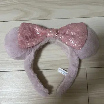 핑크색 리본 포함 귀 머리띠