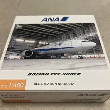 ANA Boeing 777-300ER 1:400