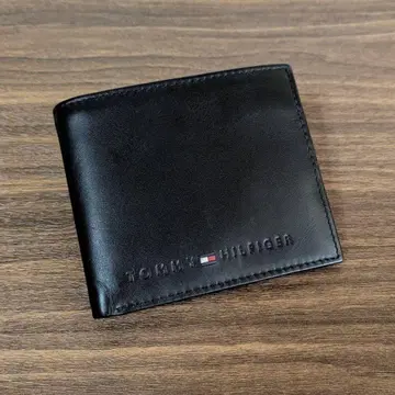 TOMMY HILFIGER 접이식 지갑 블랙 가죽 로고