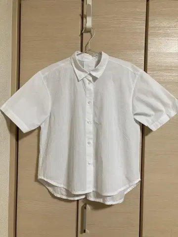 냉감 레귤러 카라 셔츠 화이트