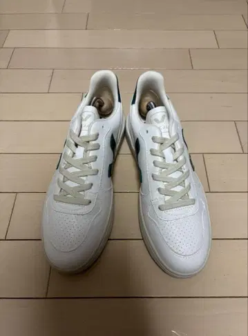 VEJA 스니커즈 새상품급