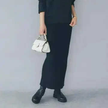 컨디션 최상 RIVE DROITE 리브 타이트 스커트 블랙 38