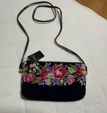 FEILER 숄더 파우치