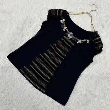 ZIN KATO 티셔츠 블랙 40 꽃 자수 오샤레