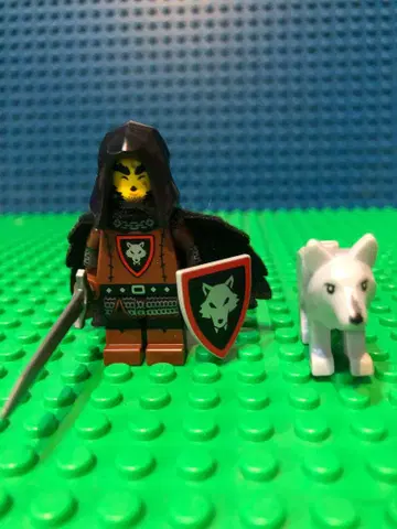 LEGO 미니 피규어와 늑대 세트 2개 세트