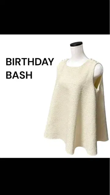 [ 새상품급 ] BIRTHDAY BASH 펄 장식 트위드 슬리브리스 상의