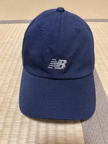 New Balance 네이비 야구 모자