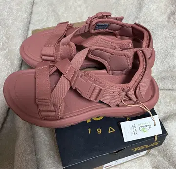 [ 미사용 새상품 ] Teva 테바 허리케인 버지 아라고 24.0