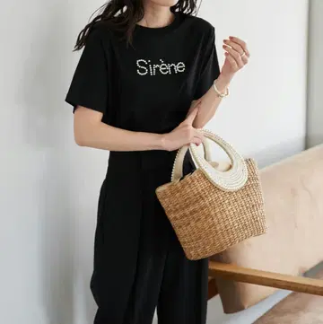 러브티크 모자 꽁지 펄 자수 크롭 셔츠 블랙