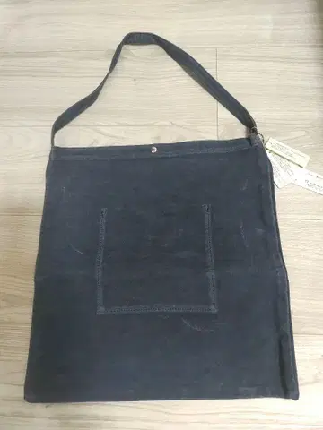 택 포함 어반 리서치 돈피 스웨이드 라토트
