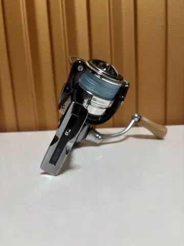18 이그지스트 FC LT2500S-C