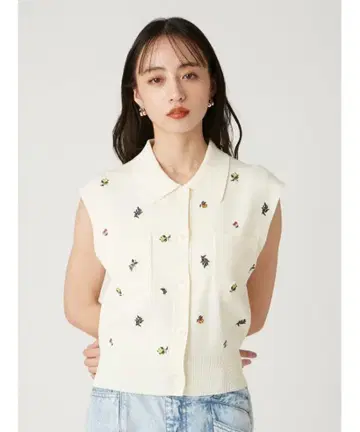 frayid 후르츠 자수 폴로 칼라 슬리브리스 니트 지레 / 접촉 냉감