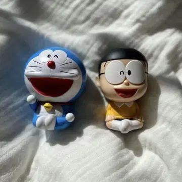 도라에몽 진구(노비타) 가챠가챠 캡슐 토이