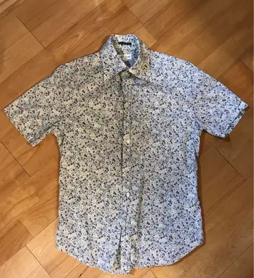 새상품급 Paul Smith 폴스미스 꽃무늬 반팔 셔츠