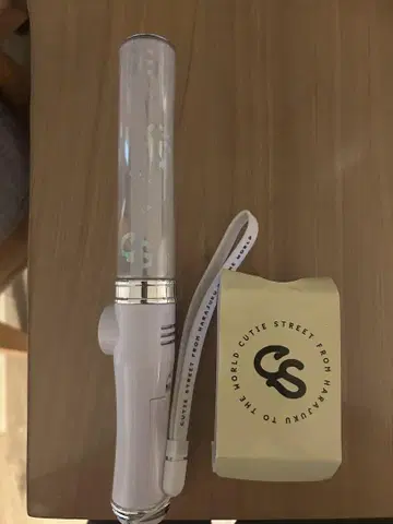 CUTIESTREET 큐스토 응원봉 ver.1