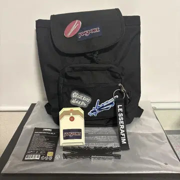 LESSERAFIM X Jansport highlands minipack