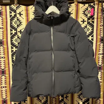 UNIQLO 심리스 다운 후드티 블랙