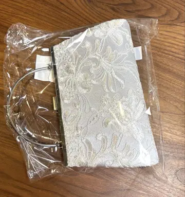 [ 미사용 ] 2way 자수 디자인 핸드백