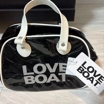 택 포함 새상품 LOVE BOAT 보스턴 백 블랙