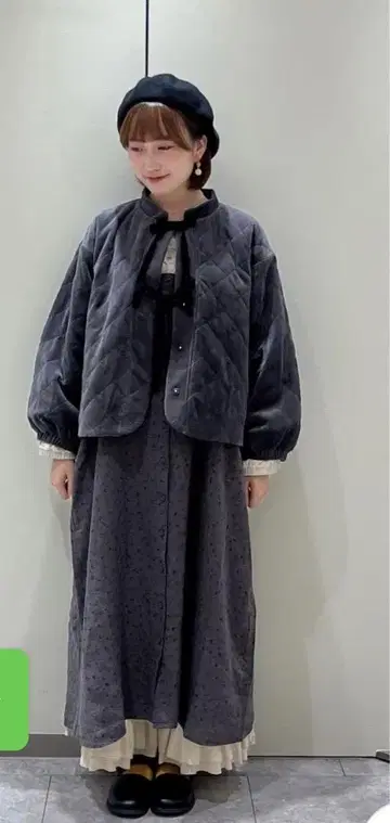 사만사 모스모스 벨로아 충전솜 퀼트 자켓 그레이
