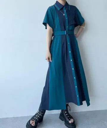 HARE 플리츠 절개 원피스 블루 x 그린 바이컬러 사이즈 F