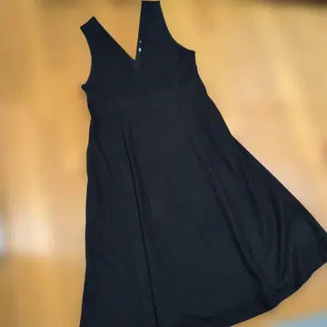 UNIQLO 브러쉬드 저지 오버롤 스커트 블랙 XL