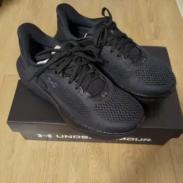 [ 새상품급 ] ua infinite pro 2 사이즈 26.0 러닝화