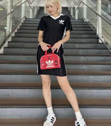 [ 시착만 한 상품 ] adidas 핀스트라이프 미니 원피스