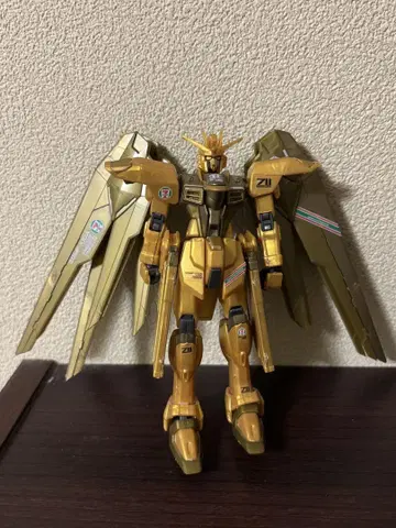 HG 세븐일레븐 한정판 건담 프라모델 프리덤 건담 골드 컬러