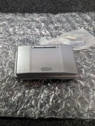 닌텐도 뮤지엄 한정판 게임 하드 키링 Nintendo DS