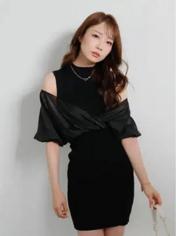 LIP SERVICE 시어 도킹 레이어드 하프 원피스