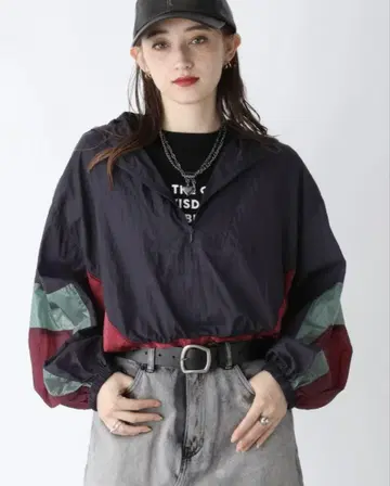 지나시스 시어 아노락 후디