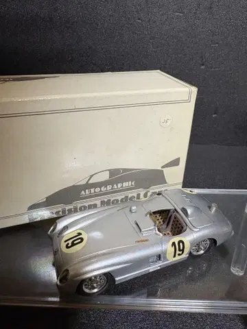 AUTO GRAPHIC 오토그래픽 벤츠 300SLR 르망