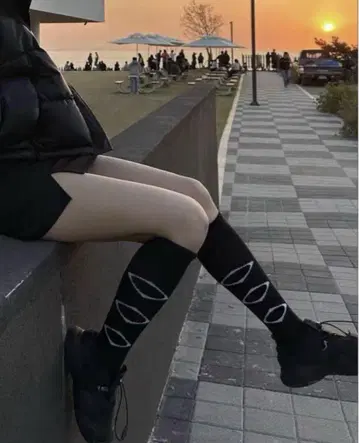 MSCHF 양말 블랙