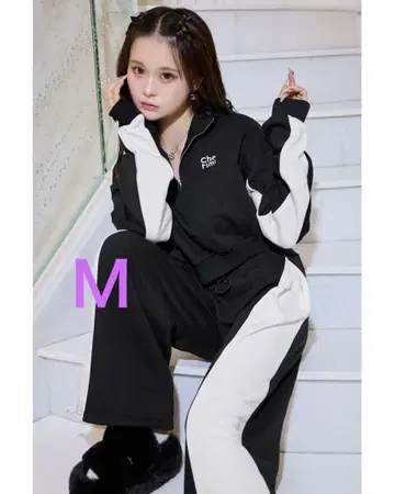 셰리미 슬림 레그 셋업 블랙 M