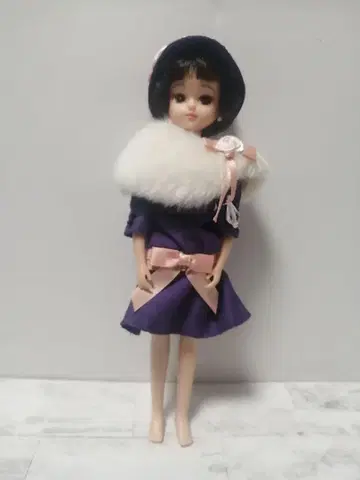 리카짱 주주 우대 모던 걸