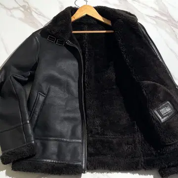 컨디션 최상 퍼스트 다운 페이크 무스탕 자켓 B-3 블랙 L