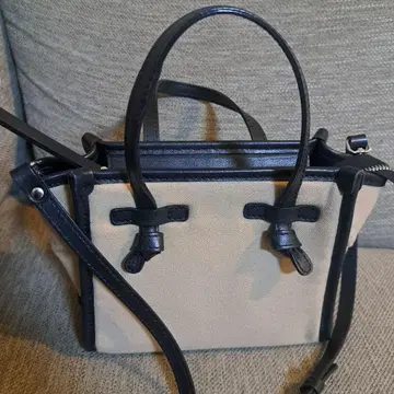 GIANNI CHIARINI 베이지 숄더백 미스 마르첼라