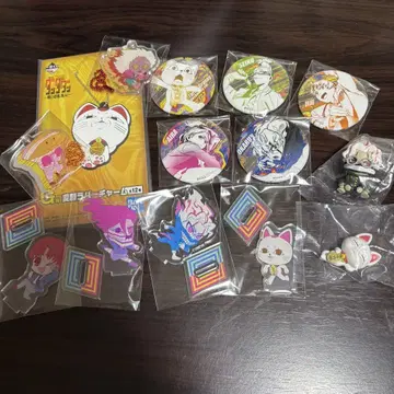 단단단 캔뱃지 가챠가챠 제일복권 키링