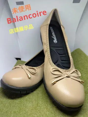 블랑코와르 양가죽 경량 펌프스 23cm 미사용
