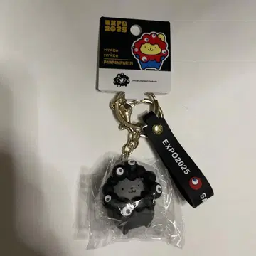 오사카 간사이 만박 미야쿠미야쿠 산리오 키링 블랙 변신 폼폼푸딩
