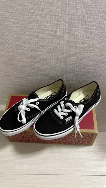 [ 미사용 ] VANS Authentic 블랙 23.5cm