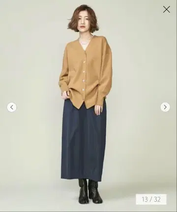 conte 새틴 다트 스커트 헨미 에미리